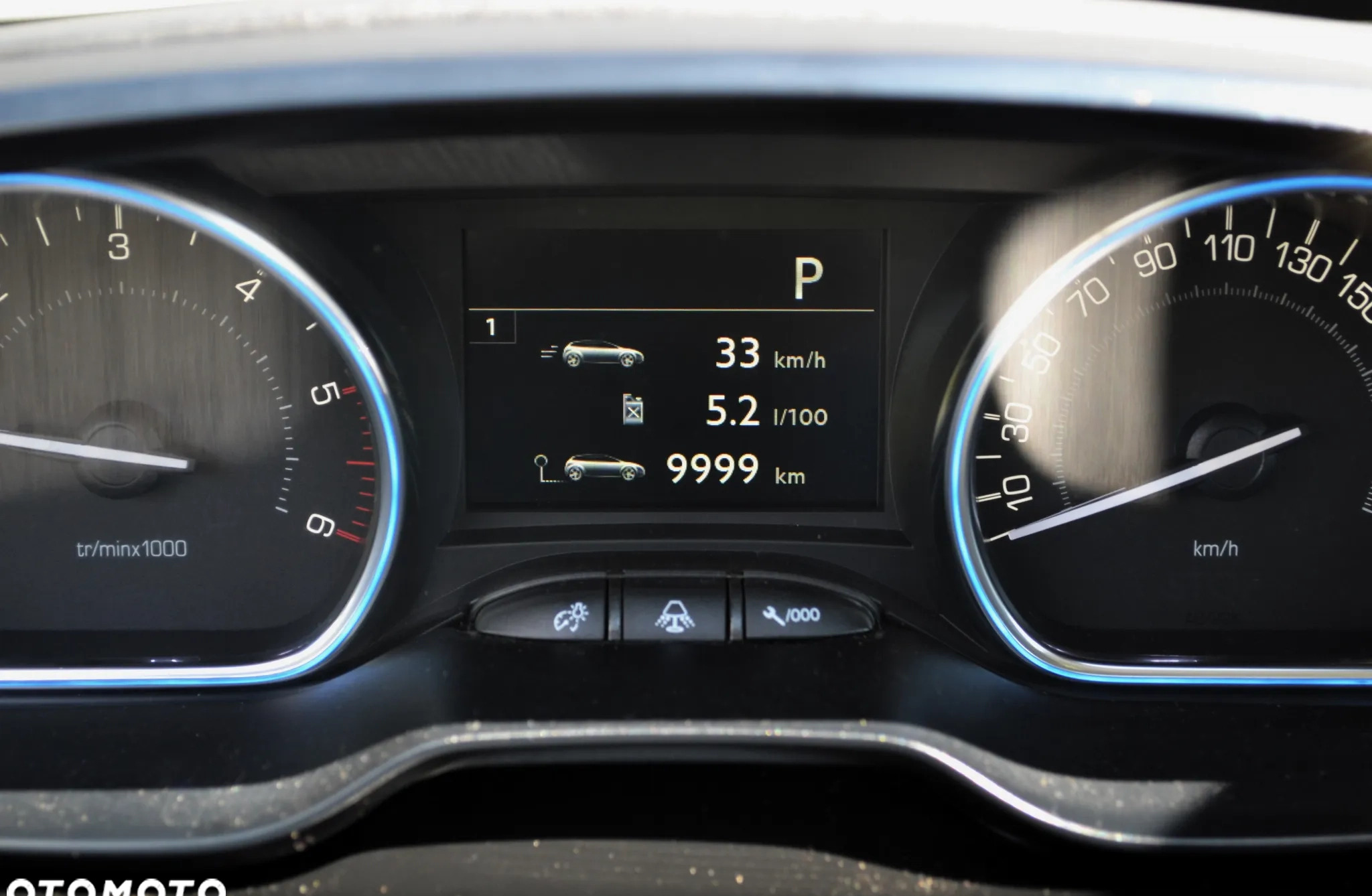 Peugeot 2008 cena 49900 przebieg: 138000, rok produkcji 2018 z Gdańsk małe 781